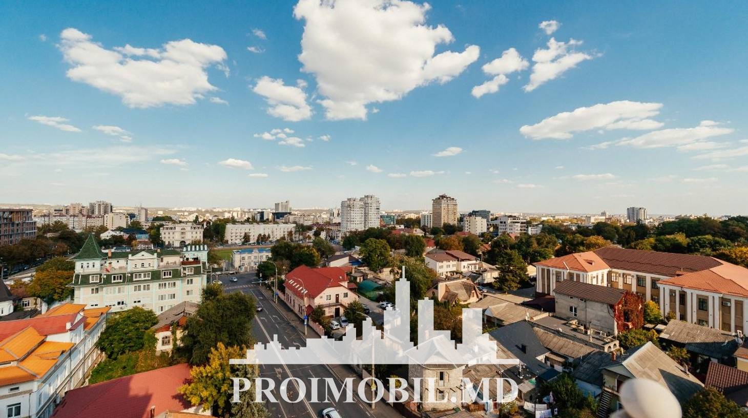 https://images.proimobil.md/WqbCl1lQwTFPtbv1N1hNPuKsvqVA5P1kZ5Ml3EQfMMg/watermark:0.75:so:0:30:0.39/resize:fill:1460:816:1/gravity:ce/bG9jYWw6Ly8vZXN0YXRlL2xyLzYzNzA2N2ViLWZhNmYtNDJiZi1hYjJhLTM4N2JhYjE3NDE0Zi5qcGVn