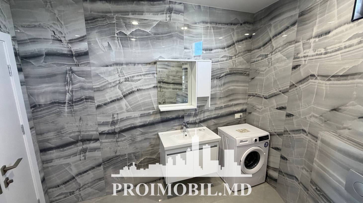 https://images.proimobil.md/WrO6X6xemhQC4AAVJOvEp3KwI2nzlRxb338kbCjaPTM/watermark:0.75:so:0:30:0.39/resize:fill:1460:816:1/gravity:ce/bG9jYWw6Ly8vZXN0YXRlL2xyL2ZhMjJmNjc1LWY0NmEtNGE0MC04YjcyLWYxZDJhMDU3YmY0Ni5qcGVn