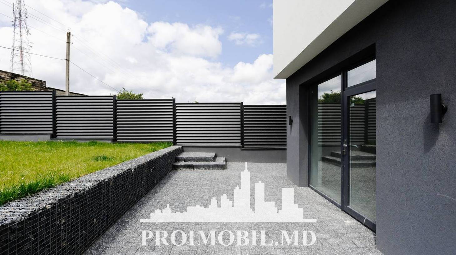https://images.proimobil.md/WsXw5x90keadawMLGwdfZL9QP1bsvQokQcORL9QTKZY/watermark:0.75:so:0:30:0.39/resize:fill:1460:816:1/gravity:ce/bG9jYWw6Ly8vZXN0YXRlL2xyL2JkNWQ5NjJjLTRmZWUtNGVkYS04YTQ4LWU0OTkzZDhlZmUwMC5qcGVn