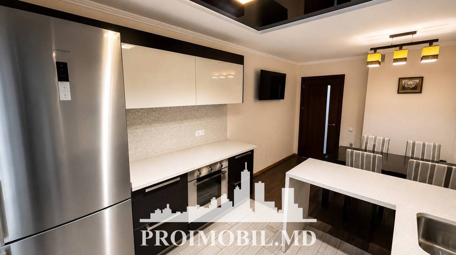 https://images.proimobil.md/WvFpMh-_bHbYz4gG4xuqo7jkSb8pmQU5ZlA5_wyzvYs/watermark:0.75:so:0:30:0.39/resize:fill:1460:816:1/gravity:ce/bG9jYWw6Ly8vZXN0YXRlL2xyLzdmMmI5OTZiLWI3MzYtNDA3MC04YWRkLWZhNzI4ZjA4MmNkNC5qcGVn