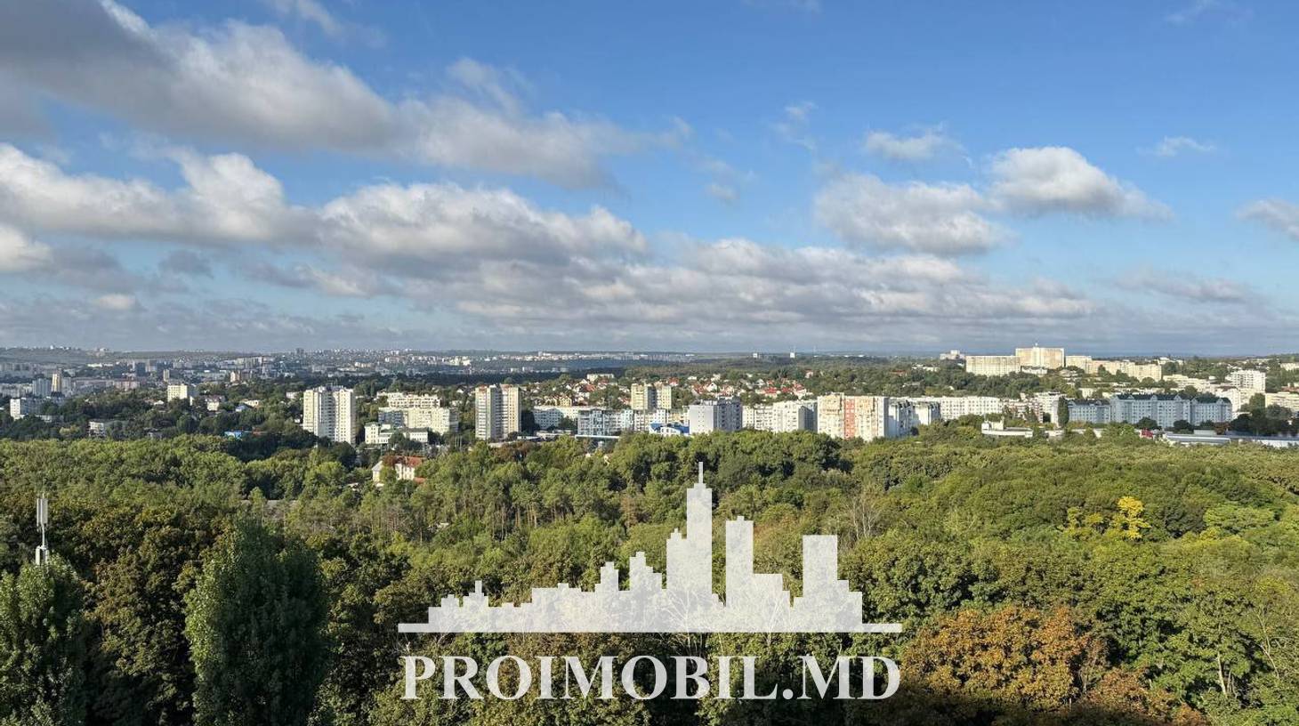 https://images.proimobil.md/WwBiCicDHnW5qKCqd_UKr8JFxit9rf2hs4ourBDtqbo/watermark:0.75:so:0:30:0.39/resize:fill:1460:816:1/gravity:ce/bG9jYWw6Ly8vZXN0YXRlL2xyLzI5ZjVjODNmLTY2ZTgtNDllYy1hYmQxLWNjMDc0NDNhOGIzYi5qcGVn
