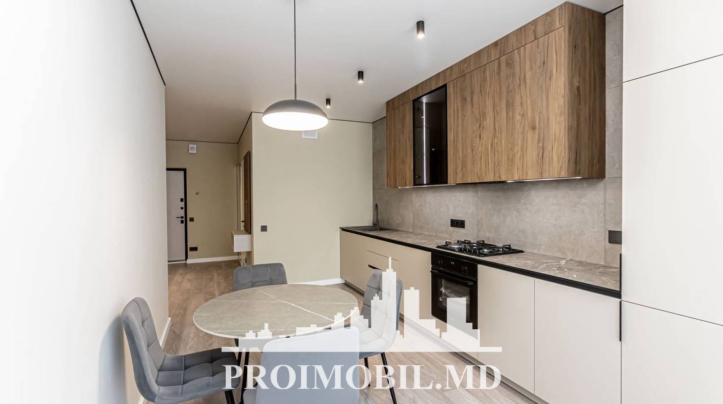 https://images.proimobil.md/Wz5TpR_Vo-NR1fQHgaxZhoGVpbdC-k4W-S3SGKdYAwM/watermark:0.75:so:0:30:0.39/resize:fill:1460:816:1/gravity:ce/bG9jYWw6Ly8vZXN0YXRlL2xyLzdiODUyMmI5LWU0NTYtNGM3YS05N2RjLTk0NTk4ODExNDM2Ni5qcGVn