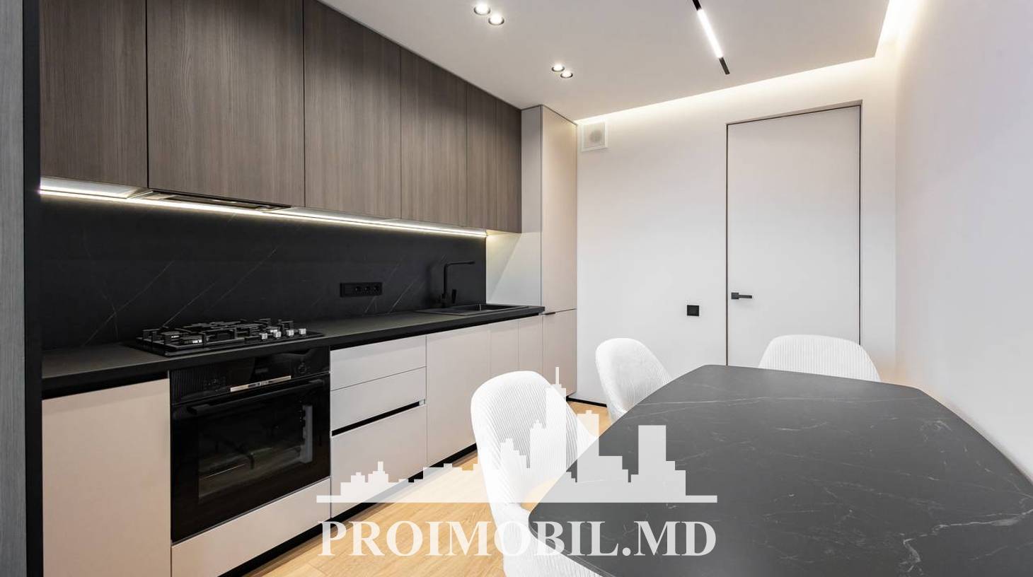 https://images.proimobil.md/WzX3laVzIEDW-CAqpbkPb1Fi19cGaz63xw-VuTvP4hk/watermark:0.75:so:0:30:0.39/resize:fill:1460:816:1/gravity:ce/bG9jYWw6Ly8vZXN0YXRlL2xyL2RjYjkxMjEyLWQ0N2ItNDY4YS1hYzRjLWMzZjI3ODMxM2IxZi5qcGVn