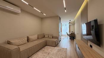 https://images.proimobil.md/WzsEVdAKDrDj6atOIJQwMmpKDjlB59LO9C1pf2lOCXs/resize:fill:350:198:1/gravity:ce/bG9jYWw6Ly8vZXN0YXRlL2xyL2M2NjA4Y2YzLTE4MjgtNDgzNS05MWRhLWJmNzhkMTIxNWM0NS5qcGVn