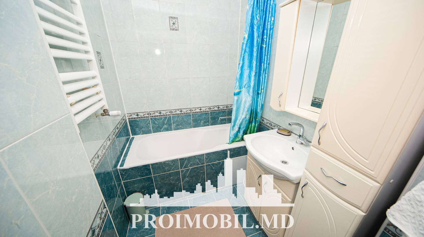 https://images.proimobil.md/X6lSbC0Rw9N223vtXV56VoVfNkK_onJkkeByWx_SltM/watermark:0.75:so:0:30:0.39/resize:fill:1460:816:1/gravity:ce/bG9jYWw6Ly8vZXN0YXRlL2xyL2IwOWJmNGEzLWY4NGUtNDJmNS1iZmE4LWE1ZDA5ZGQxMDE1Mi5qcGVn