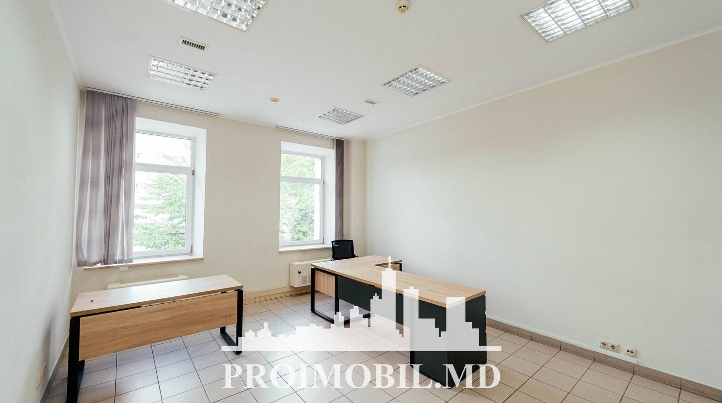 https://images.proimobil.md/X6sx-fHeS0n-z8G2zIy1-akj55w8S2OQfYigEtnlQP0/watermark:0.75:so:0:30:0.39/resize:fill:1460:816:1/gravity:ce/bG9jYWw6Ly8vZXN0YXRlL2xyLzE3ODk4NDI1LWUxMzItNGRmOS05NWY5LTMzMDg5ZTJjY2JmNi5qcGVn
