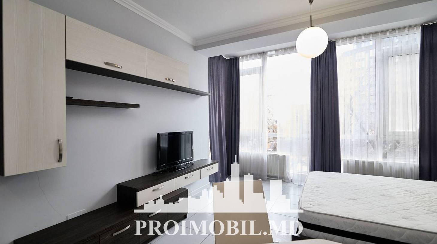 https://images.proimobil.md/X7F8I2EoJ8BExqQEzcsReCJLn7iXkIZvNVKBlZ7hBc0/watermark:0.75:so:0:30:0.39/resize:fill:1460:816:1/gravity:ce/bG9jYWw6Ly8vZXN0YXRlL2xyLzFhODYzOWI4LWU5YWYtNDU0My1hODhiLTdlNzAxMTUwMTBhNi5qcGVn