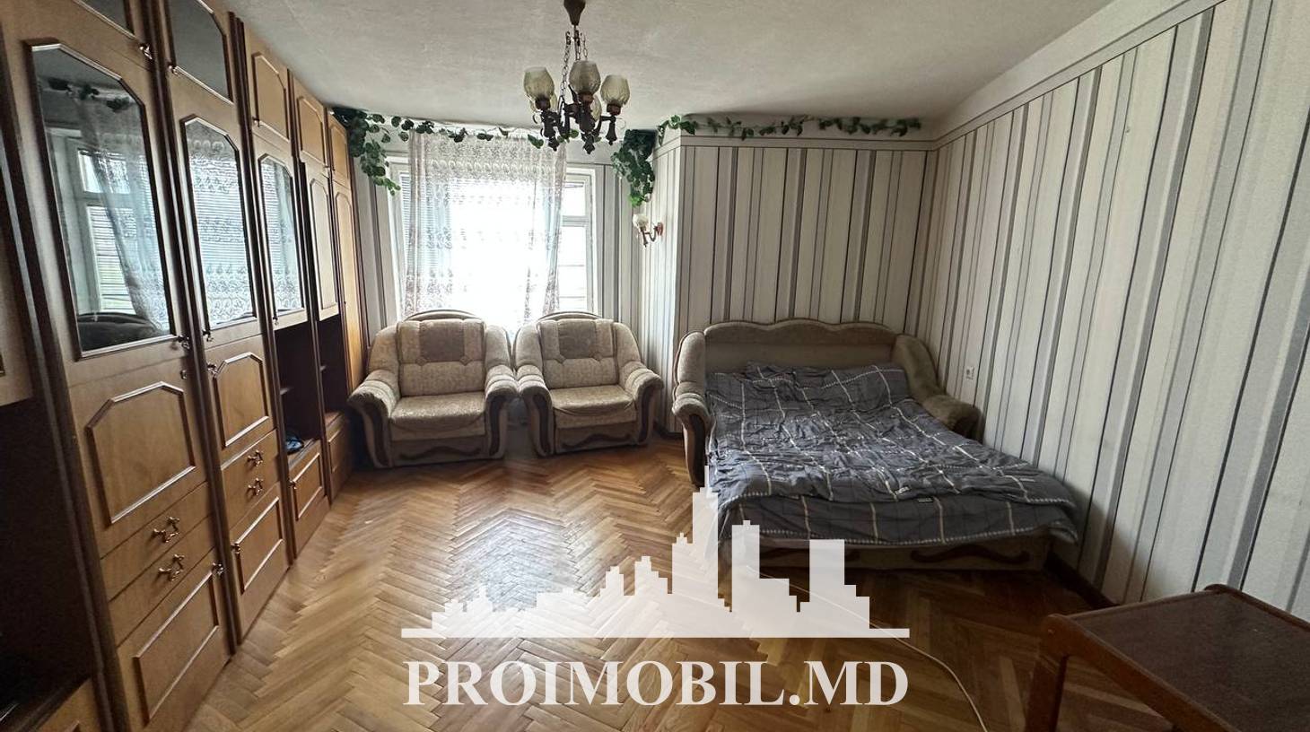 https://images.proimobil.md/X7_yyGjBzNYn7RezB_rJl_Xw6GK2CWdtvfHV1uhyB-k/watermark:0.75:so:0:30:0.39/resize:fill:1460:816:1/gravity:ce/bG9jYWw6Ly8vZXN0YXRlL2xyL2ZmMDZhMmRiLTU5M2YtNGFkNy04ZmYyLTZiZTZmNjZjMDkyMy5qcGVn