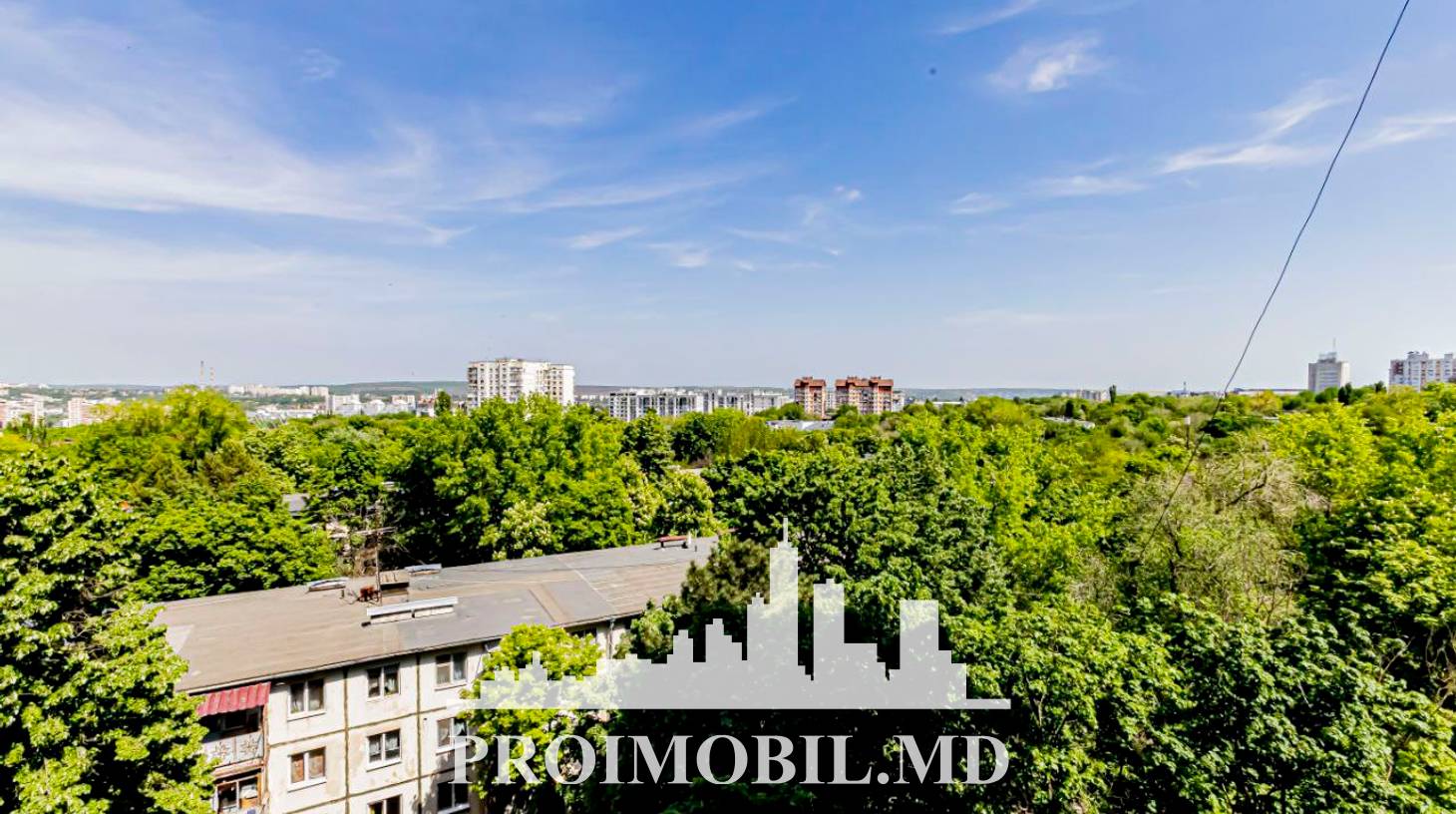 https://images.proimobil.md/XADnVH7BZ0Lu4QM4HgIKq98Lix_xV8MT6qayl2Cinio/watermark:0.75:so:0:30:0.39/resize:fill:1460:816:1/gravity:ce/bG9jYWw6Ly8vZXN0YXRlL2xyLzViNTQzMjU4LTI1NzItNDA5My1hMzQ0LTQxYjU5ZDRkMTYyZi5qcGVn