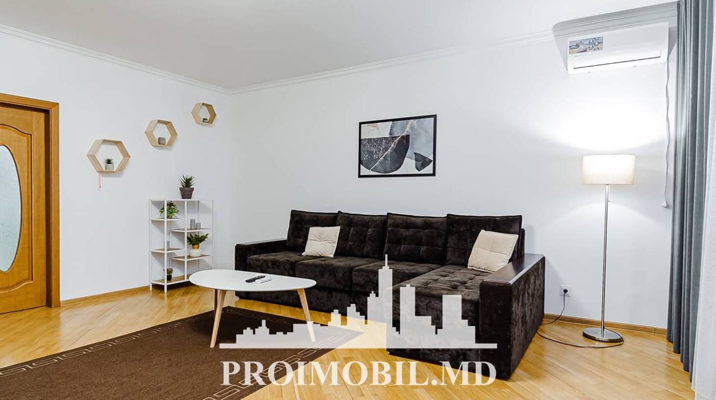 https://images.proimobil.md/XBylPOyiDNd1vXu2q_DN0WJFsZwUVLK757QImg9lGTs/watermark:0.75:so:0:30:0.39/resize:fill:1460:816:1/gravity:ce/bG9jYWw6Ly8vZXN0YXRlL2xyLzg5OGY4MGE3LTI5N2ItNDc5ZS1hYzUwLTg0Y2NlNGMxN2YwMy5qcGVn