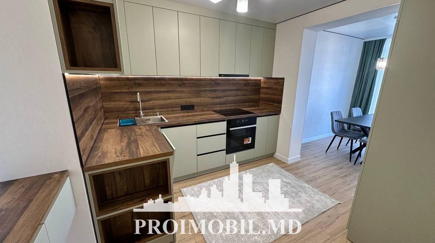 https://images.proimobil.md/XCRWbKtD9LV_0fO2nfx2aec6ohFAy2Yfrkx43BO7Z7A/watermark:0.75:so:0:30:0.39/resize:fill:1460:816:1/gravity:ce/bG9jYWw6Ly8vZXN0YXRlL2xyL2U3MDYzNDgxLWNmNjUtNDQ1Yy04NGY5LWZiYTgxOWFiMTJhYS5qcGVn