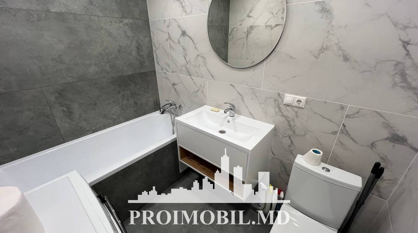 https://images.proimobil.md/XDOw56Mxd2GY6l9xjiWeEOhcjoAvHIWyn6x0jjFsmcM/watermark:0.75:so:0:30:0.39/resize:fill:1460:816:1/gravity:ce/bG9jYWw6Ly8vZXN0YXRlL2xyLzFlZTU2NjY5LTNkOGYtNDk2OC05ODgzLWQzNTc4MmJkMTliZC5qcGVn