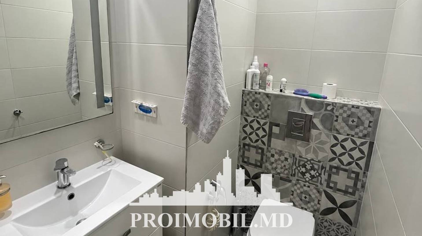 https://images.proimobil.md/XDuplmy4APRThnBAORPVsWLShDeNbm5BEJO9ldnnAMM/watermark:0.75:so:0:30:0.39/resize:fill:1460:816:1/gravity:ce/bG9jYWw6Ly8vZXN0YXRlL2xyL2YzOTIwNTM0LTRmZmUtNDJmMC05MzJlLTZmMTE3MThkNDg2My5qcGVn
