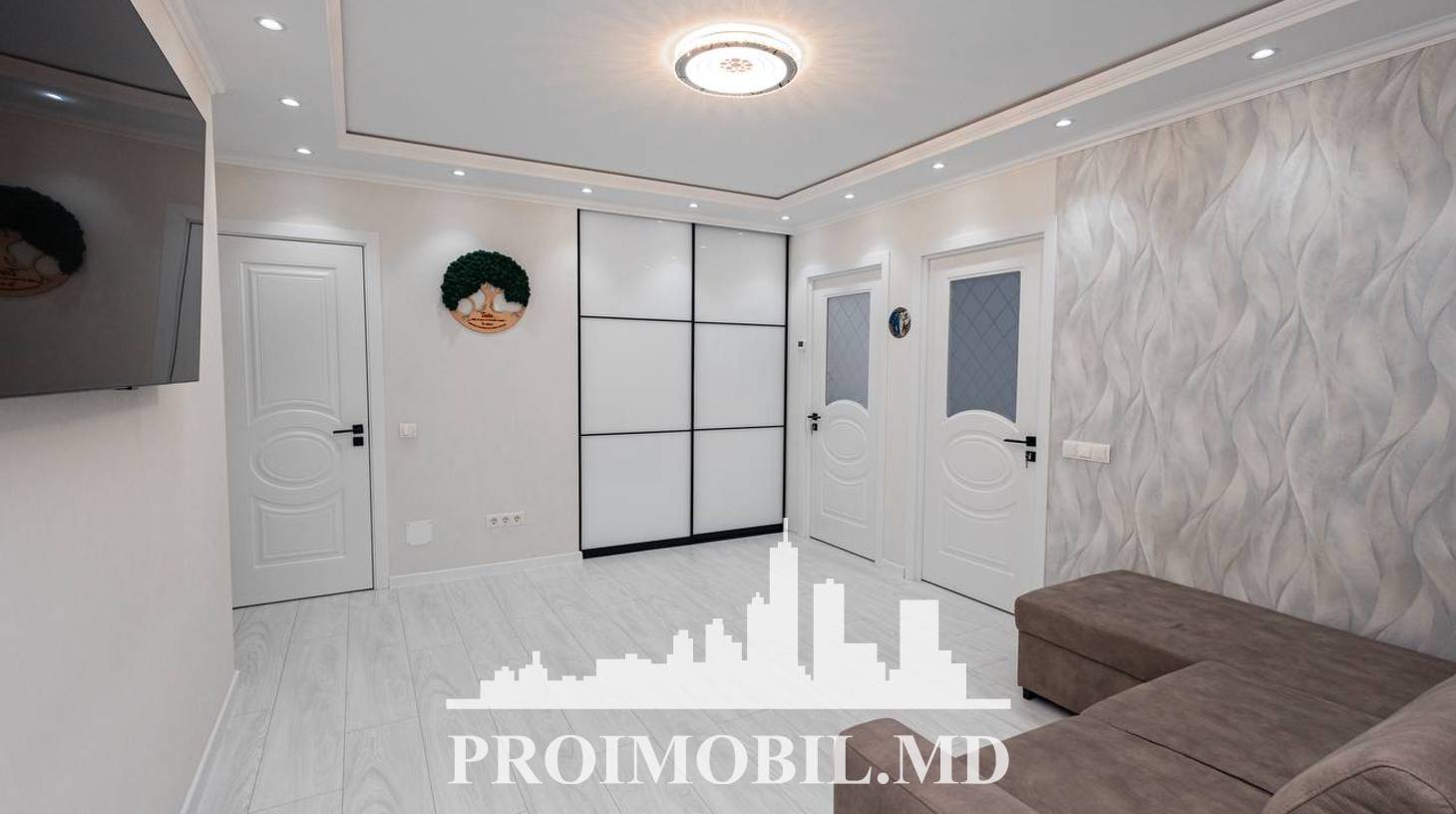 https://images.proimobil.md/XFDkx7WZ4R4-KLa0mW1e-sezsNZTbD_NBqjdiXm9htM/watermark:0.75:so:0:30:0.39/resize:fill:1460:816:1/gravity:ce/bG9jYWw6Ly8vZXN0YXRlL2xyL2FjMjlhYTlkLTIzMWQtNDk4NC05MDI3LTIxNzNlNDE0NTNiZi5qcGVn