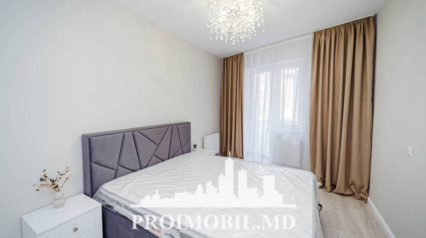 https://images.proimobil.md/XIf48tTL-TzUvdT8sgCTufXfgv3OSm8XRSJiHQ9GkJw/watermark:0.75:so:0:30:0.39/resize:fill:1460:816:1/gravity:ce/bG9jYWw6Ly8vZXN0YXRlL2xyLzk4NzY2ZmI4LThmMWMtNGYxYi1hYTFjLTFjYjNiMmE5NzVkMy5qcGVn