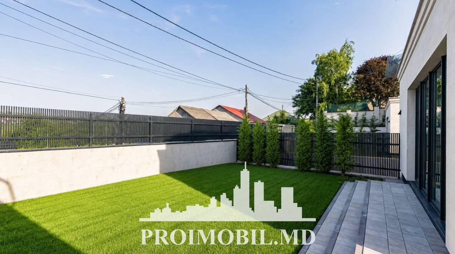 https://images.proimobil.md/XIh78d0lCsq_zcwGUlWquBx44iZYpfMQ0qtSAkunBtM/watermark:0.75:so:0:30:0.39/resize:fill:1460:816:1/gravity:ce/bG9jYWw6Ly8vZXN0YXRlL2xyLzY2Y2I3ZjA3LTE1ODYtNGM0Ny05ZjM1LTk3ODc4MmJhZDc2My5qcGVn