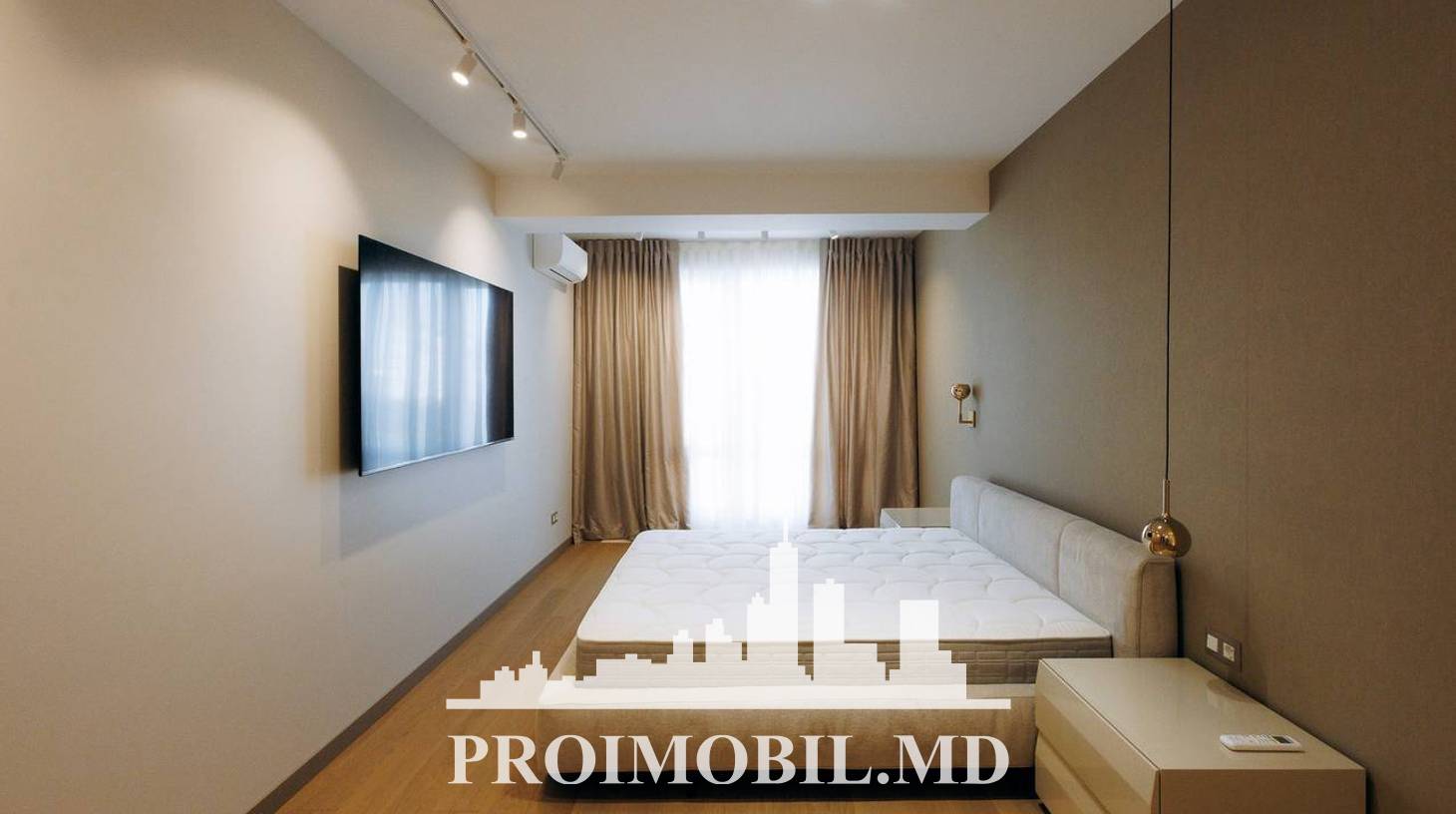 https://images.proimobil.md/XNTEEZDQ_zCej5EGTJiwdwya1pnxAfFuOEKQcpXTItg/watermark:0.75:so:0:30:0.39/resize:fill:1460:816:1/gravity:ce/bG9jYWw6Ly8vZXN0YXRlL2xyLzI5NTY3ZDE4LTE1YWMtNGM4ZC1hOTFhLTllYTcyYTRiOWQxNC5qcGVn