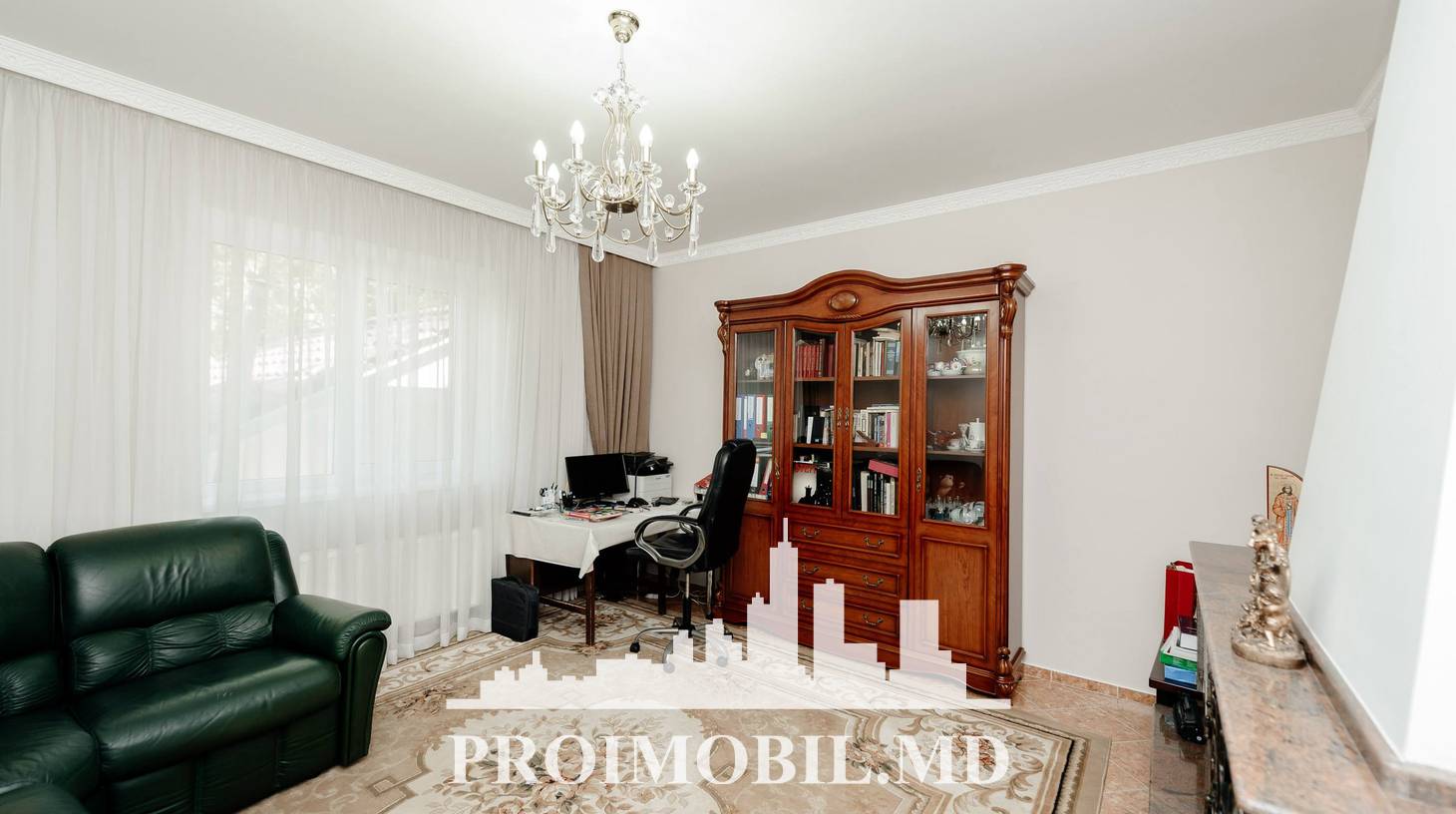 https://images.proimobil.md/XQExfB-_DT3DbudOkSyvzzAbWyd_uebEdQRLLIzcYS0/watermark:0.75:so:0:30:0.39/resize:fill:1460:816:1/gravity:ce/bG9jYWw6Ly8vZXN0YXRlL2xyL2MwZjNmM2MzLWY3YWUtNDA5Mi1hNmZhLTZmYjM0N2M4MjdkOS5qcGVn