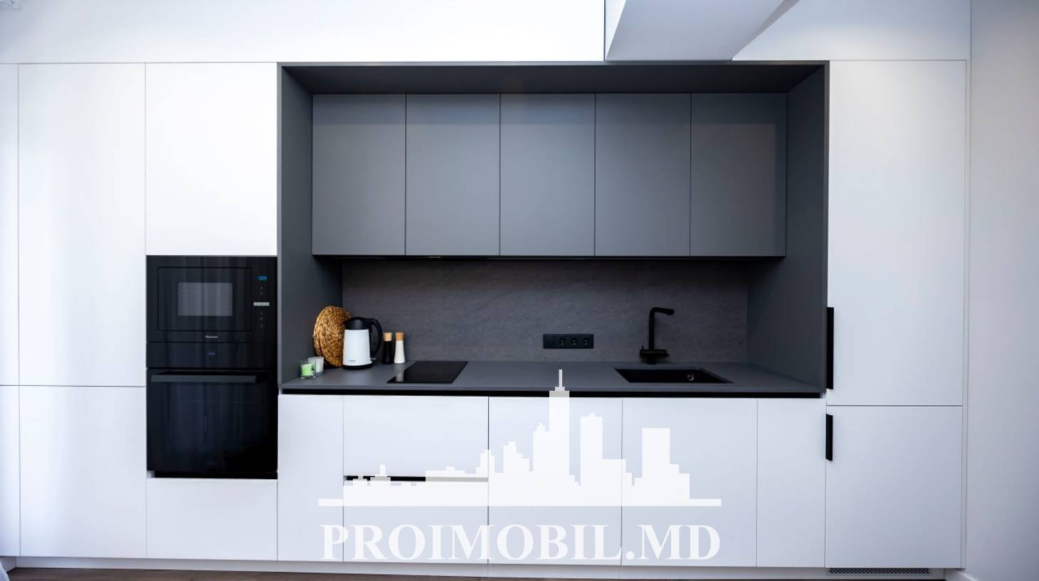 https://images.proimobil.md/XRgtqB0FqyPfq3yKXrkgrMIvGwR5ut1-ckqoEgx1rJ4/watermark:0.75:so:0:30:0.39/resize:fill:1460:816:1/gravity:ce/bG9jYWw6Ly8vZXN0YXRlL2xyLzM2OTNhYjI0LWU3NWMtNGEzZi1iMmU3LTc1NWEzZmRhNDQ2MC5qcGVn