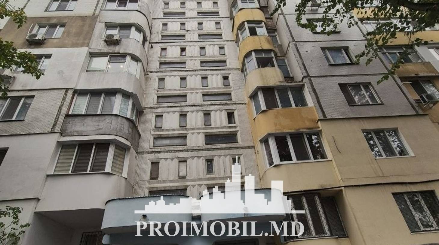 https://images.proimobil.md/XRq5sRvy52hjQozuoBwL3AQzEO1JVKqCKMza4uONQHs/watermark:0.75:so:0:30:0.39/resize:fill:1460:816:1/gravity:ce/bG9jYWw6Ly8vZXN0YXRlL2xyLzdjMDk0NDk0LTMwNzAtNDQ0OS1iOTkyLWZiYmY5YzViYzUxNi5qcGVn
