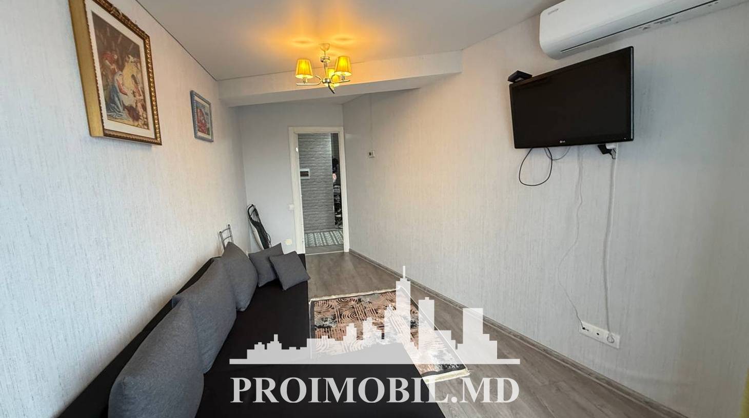 https://images.proimobil.md/XTdsNadU88WW5mDYOowmhlw_esN0LmZ4-szNfiYMm14/watermark:0.75:so:0:30:0.39/resize:fill:1460:816:1/gravity:ce/bG9jYWw6Ly8vZXN0YXRlL2xyLzU0OTAwZWNkLTA5ZTYtNDg3NC05MjE3LTc1ZDg4NDE4ZDI0My5qcGVn