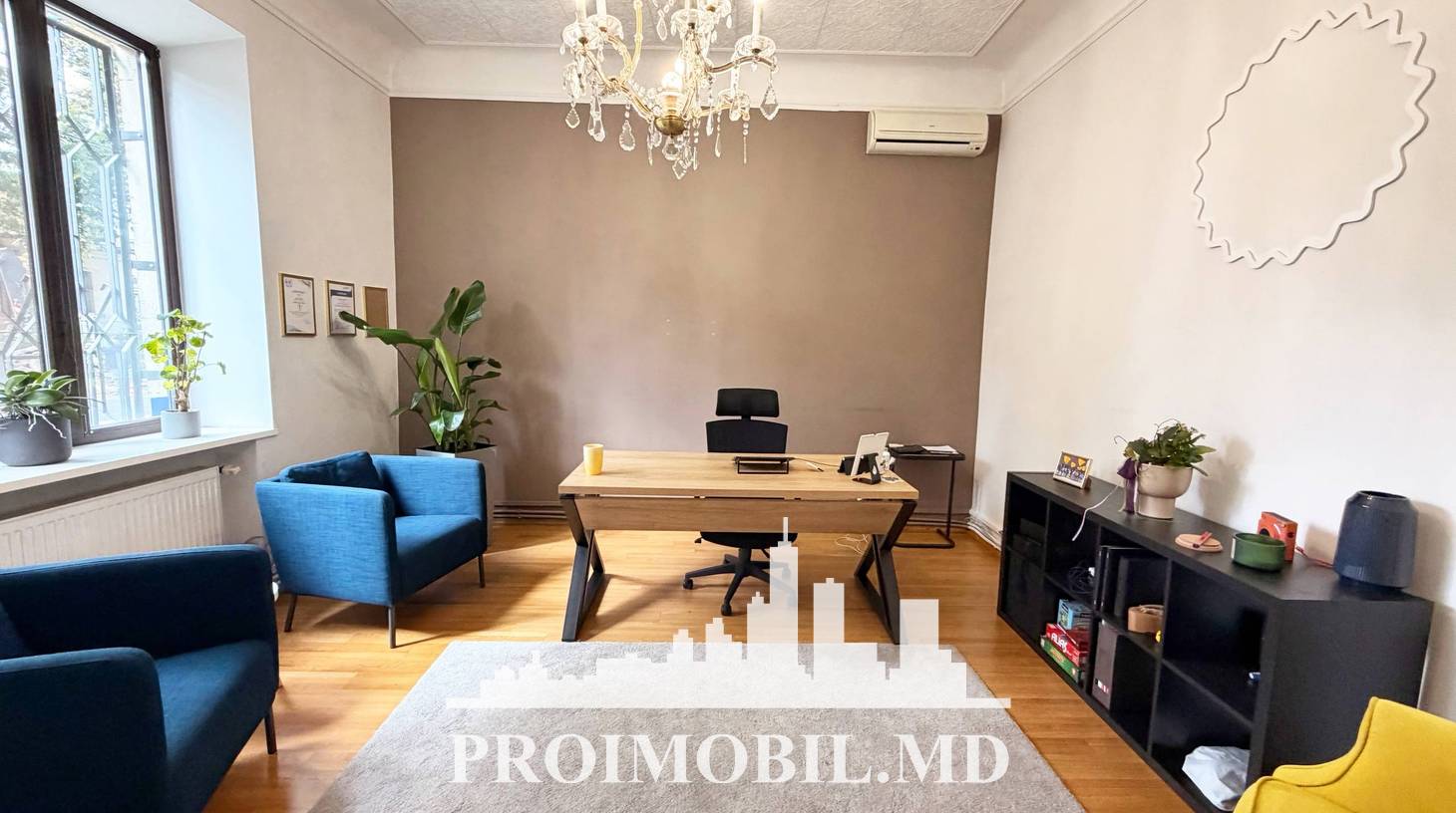 https://images.proimobil.md/XVEaRXqSgUUh59uaA_CxTZAw7LOihqHdy9KLQthEoBI/watermark:0.75:so:0:30:0.39/resize:fill:1460:816:1/gravity:ce/bG9jYWw6Ly8vZXN0YXRlL2xyLzQ4OGJlMGFhLWUwNTMtNDkwNy04MGJhLTc5MzJlOWE4OWEyMi5qcGVn