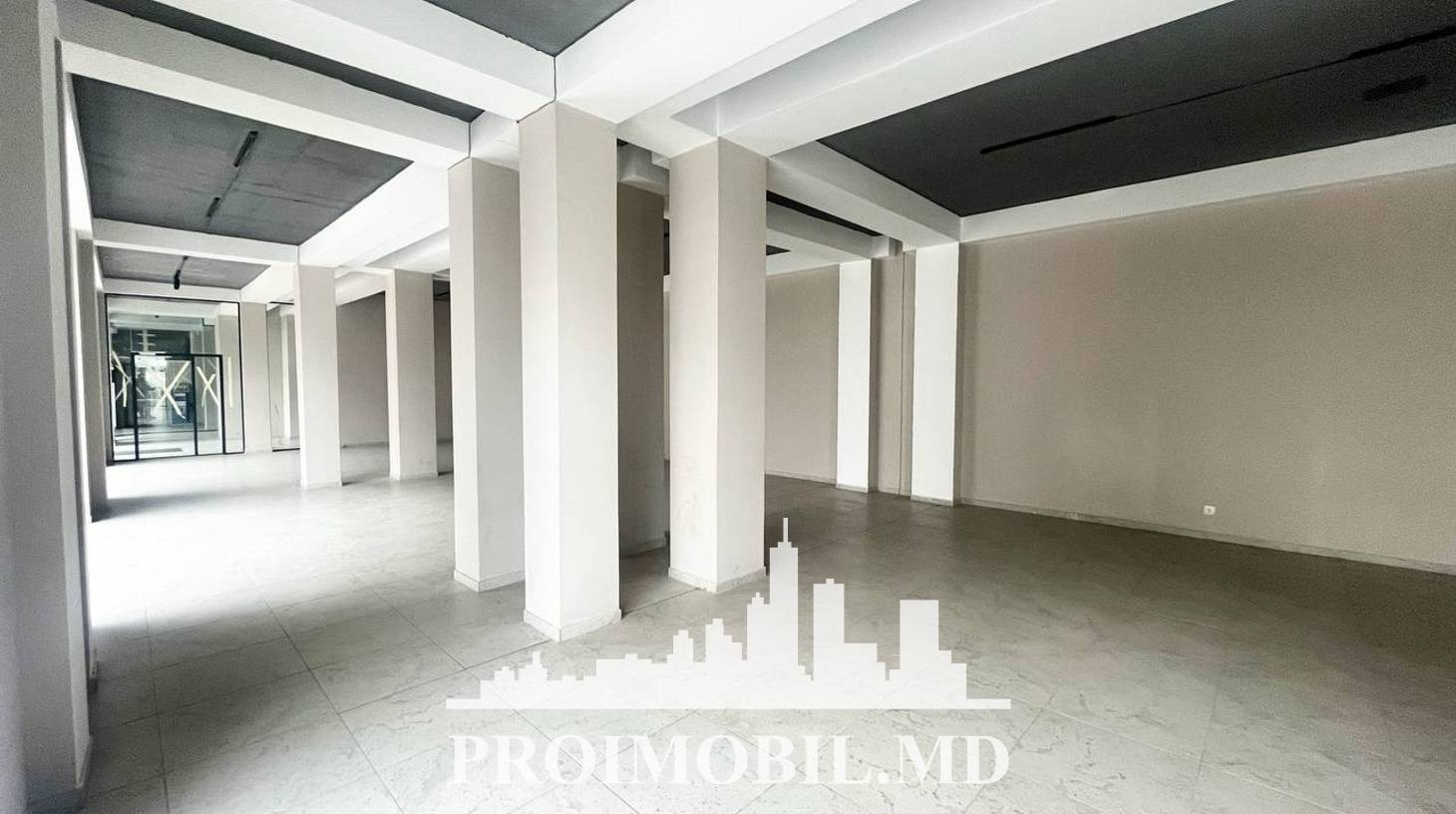 https://images.proimobil.md/XWK4IzdZ_7YR5Uhv-aXcd4_WpdOiruSrEji_WBiyXEc/watermark:0.75:so:0:30:0.39/resize:fill:1460:816:1/gravity:ce/bG9jYWw6Ly8vZXN0YXRlL2xyLzIzMWRlNDQzLTYxZDEtNDgwOS1hYTI3LTljNTQ1MTRjMDk4OS5qcGVn