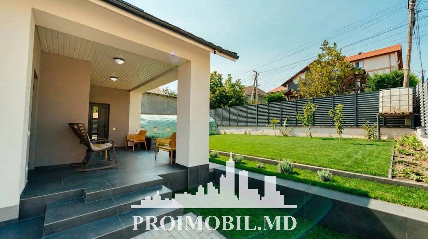 https://images.proimobil.md/XZw_SjBJ3TC0w2TD1ITOIWiRi7vRncTsBns759tq314/watermark:0.75:so:0:30:0.39/resize:fill:1460:816:1/gravity:ce/bG9jYWw6Ly8vZXN0YXRlL2xyL2NhN2M1YWMyLTBmZGItNDVkYi1iYWRlLTljNzdhOGY0M2ZlZS5qcGVn