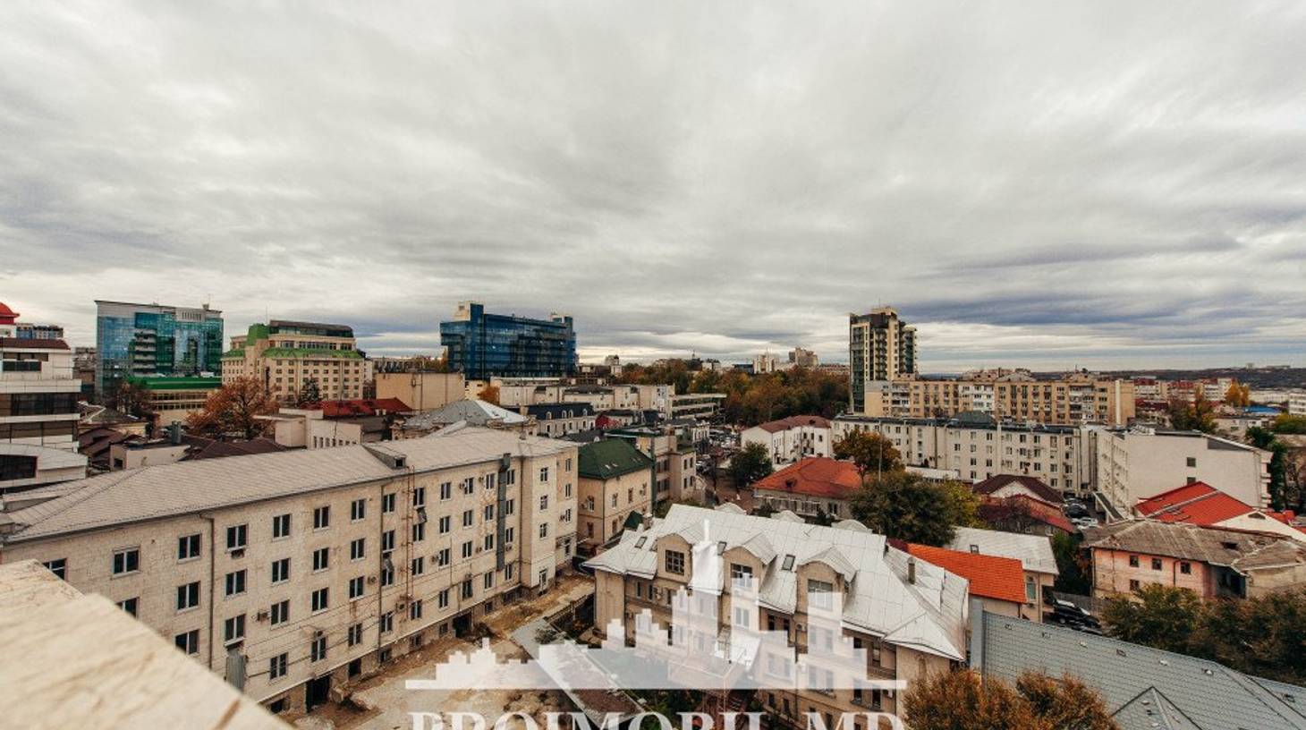 https://images.proimobil.md/XeUM1jzUGbcGkM8BdFF-e-C-9tOYO-hizyGcIwRrXSw/resize:fill:1460:816:1/gravity:ce/bG9jYWw6Ly8vZXN0YXRlL2xyL3Y0MWpzZjNvbTN3aWgydC0xMDk3MTlfMTcuanBn