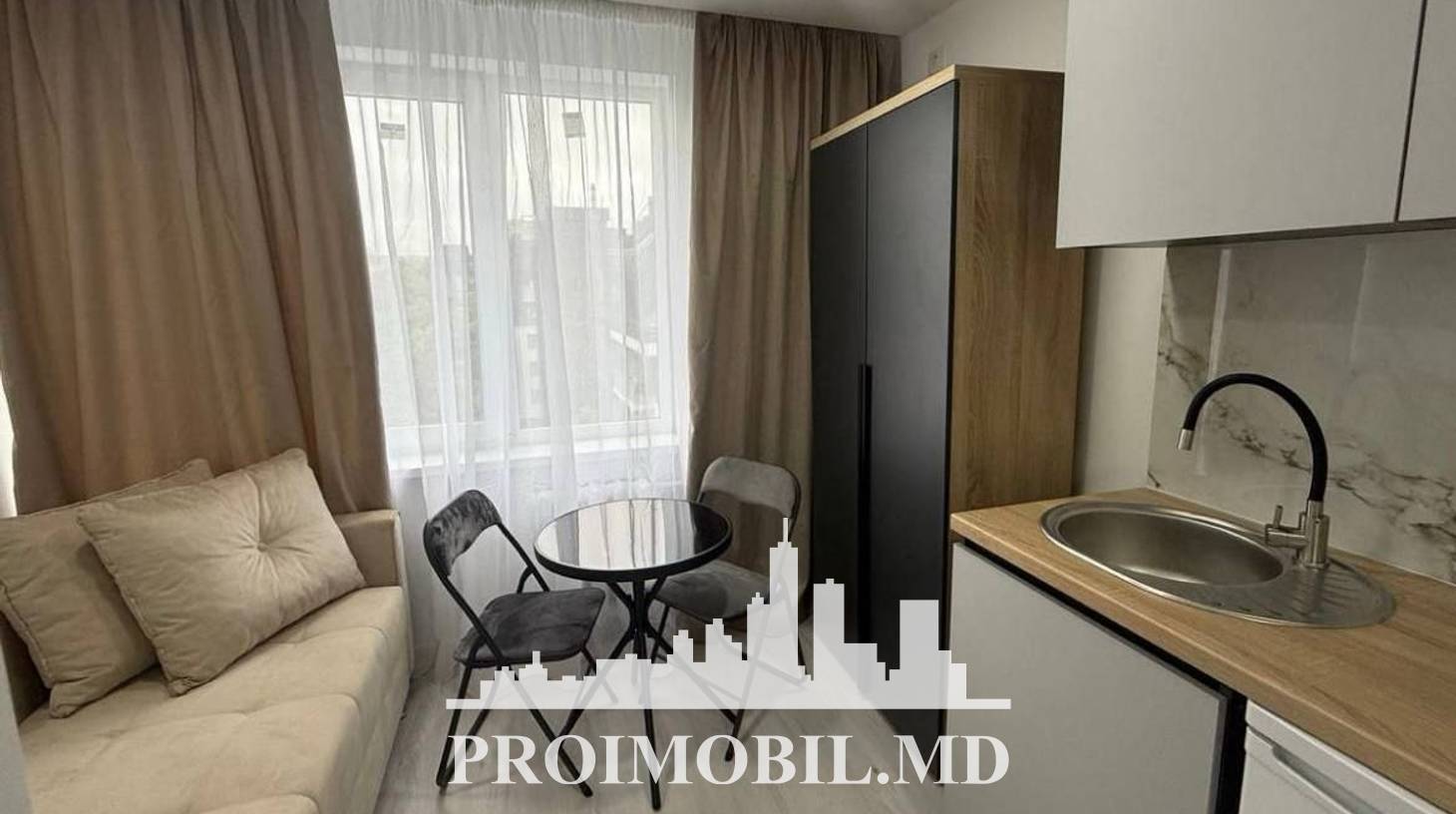 https://images.proimobil.md/Xg0zixS8INc-bTCh9dzg-jRW32mELuXHkJvMBojG-o4/watermark:0.75:so:0:30:0.39/resize:fill:1460:816:1/gravity:ce/bG9jYWw6Ly8vZXN0YXRlL2xyLzNmOTA4OWVlLWFjZGMtNDBkMy1iOWY1LWViMDI4YzExNzU5NC5qcGVn