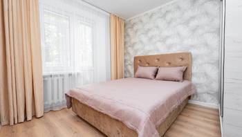 https://images.proimobil.md/XqEhIJCF0iKWGeBxEQGaJHbJ0YAupe3ypfB0phGUw2s/resize:fill:350:198:1/gravity:ce/bG9jYWw6Ly8vZXN0YXRlL2xyL2I0NWY4MTVhLTljYzItNDVlNC04ZWM0LWFkMTcxYTBkZTA4MS5qcGVn