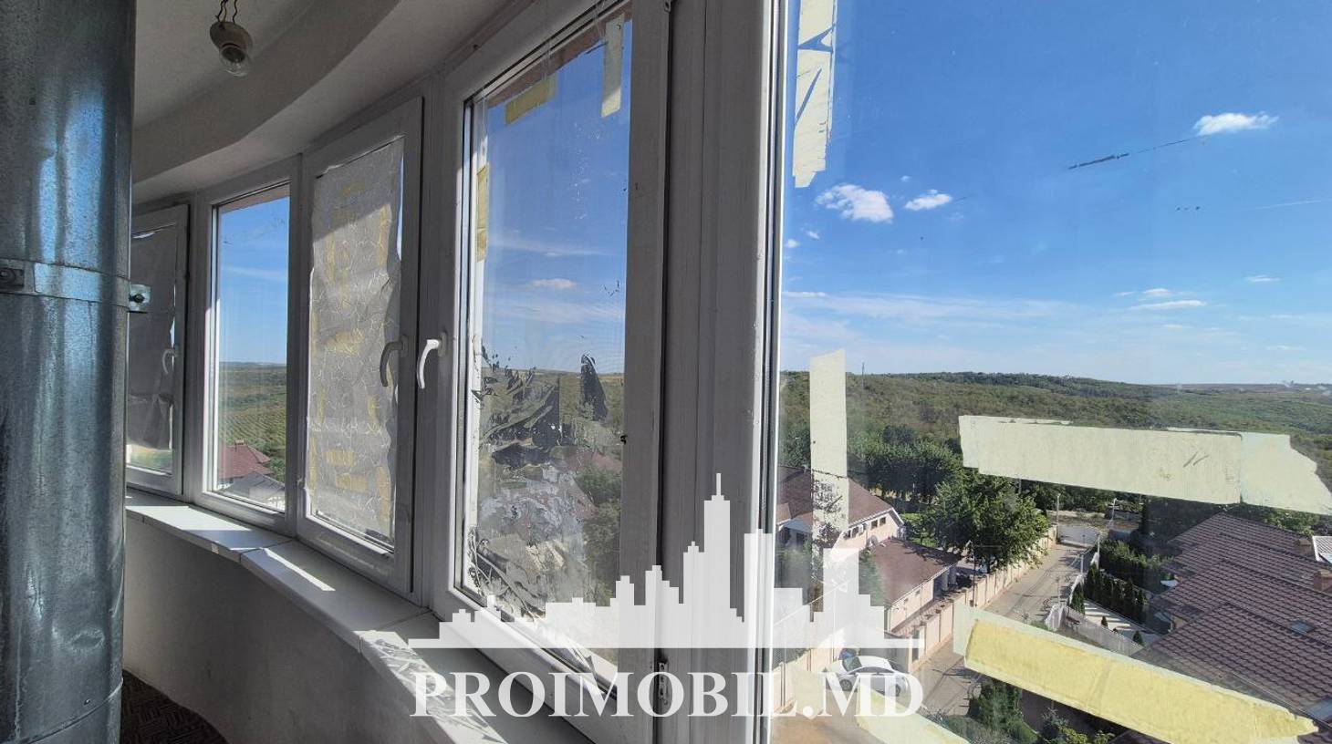https://images.proimobil.md/XuFny2fgb7vpHOUXb8SBipEvfXdXOaG4If92ZaCf91s/watermark:0.75:so:0:30:0.39/resize:fill:1460:816:1/gravity:ce/bG9jYWw6Ly8vZXN0YXRlL2xyL2E2NmE1ZTYzLTkzMjAtNGIwMy1iYWExLTM1OTMyOTNkYzRhZS5qcGVn