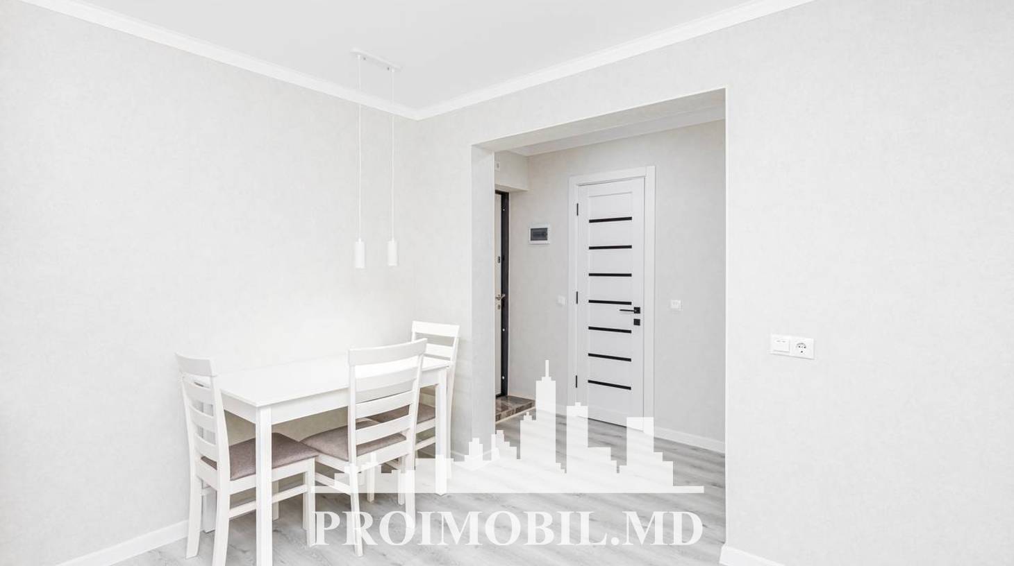 https://images.proimobil.md/Y-w3HAYEmJLnqopTtEHeg5Lv9b8GZWRG2FWMr-v6PMc/watermark:0.75:so:0:30:0.39/resize:fill:1460:816:1/gravity:ce/bG9jYWw6Ly8vZXN0YXRlL2xyLzBlNDM0MzU0LWQ3MDItNDgxMi1hYmNiLWFhNjkzNzhlOGZkNS5qcGVn