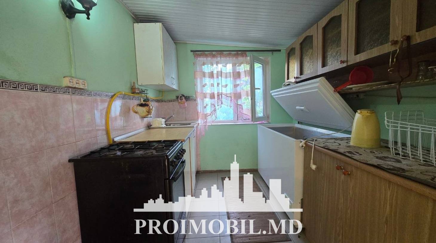 https://images.proimobil.md/Y2RSLj84xEs01k3Z6m_T_rK7-sBXyE1rnLTP5PfI05Q/watermark:0.75:so:0:30:0.39/resize:fill:1460:816:1/gravity:ce/bG9jYWw6Ly8vZXN0YXRlL2xyLzM0Y2YyODhmLWQyMTktNDVlMS1hMmNiLWRkNmVkMDM0ZjgxMi5qcGVn