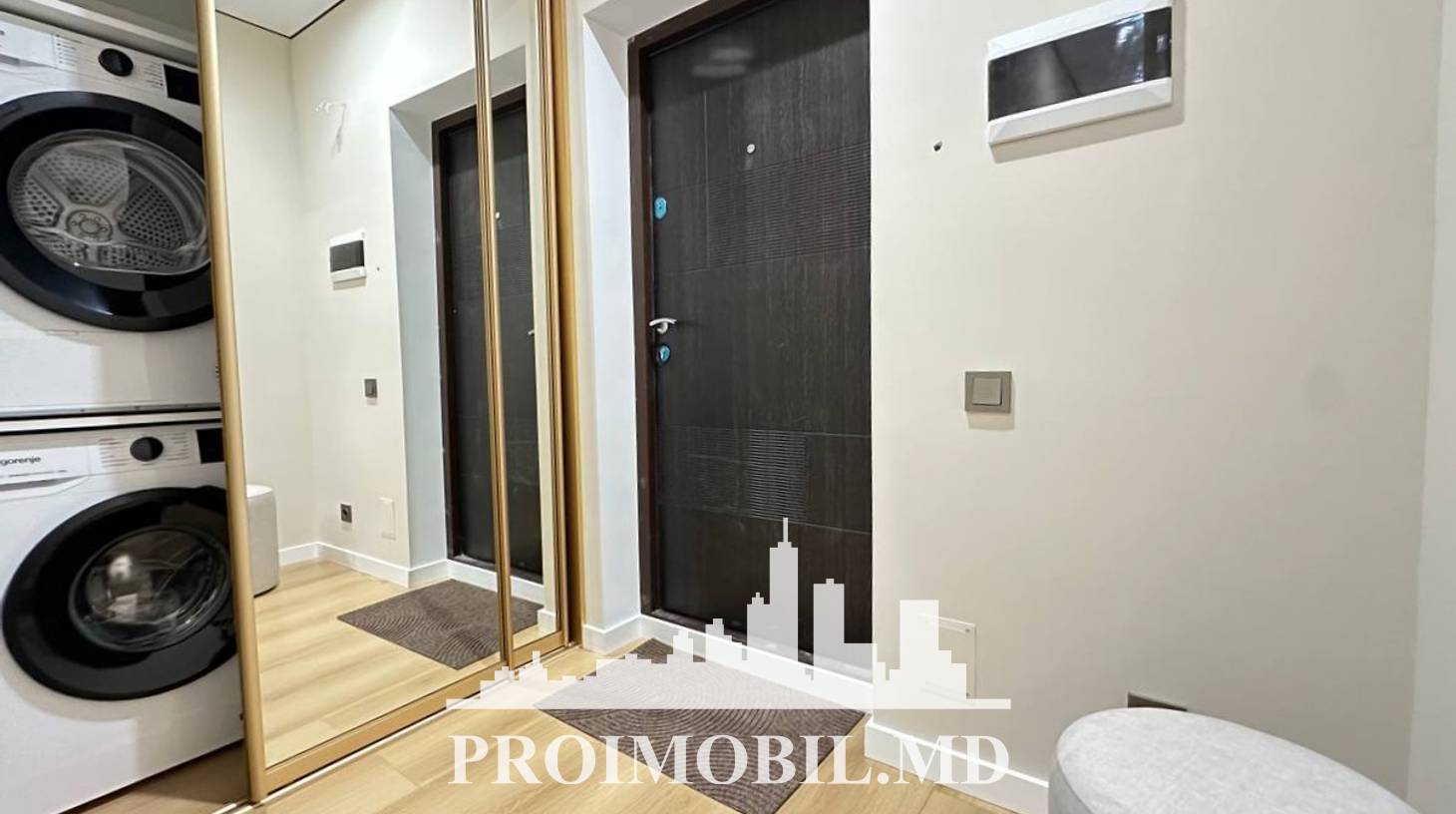 https://images.proimobil.md/Y7yHUxqmrA9UeIsoSqFej1wQnr1BWKUubBTuoWRKgdQ/watermark:0.75:so:0:30:0.39/resize:fill:1460:816:1/gravity:ce/bG9jYWw6Ly8vZXN0YXRlL2xyLzVjYzU3NTFjLTdiYWUtNGVmYy04MjA4LTc1NGYxYzI5NDRlMC5qcGVn
