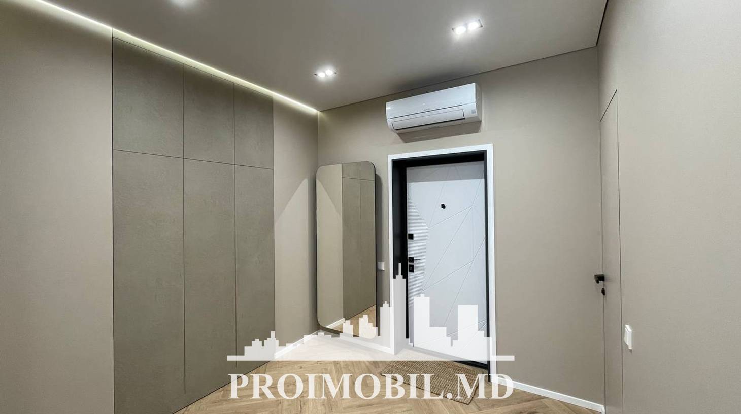 https://images.proimobil.md/YBe8y6Fyz14Cfn38V4W45o1lk-tT2zpAjhgy6d8Krow/watermark:0.75:so:0:30:0.39/resize:fill:1460:816:1/gravity:ce/bG9jYWw6Ly8vZXN0YXRlL2xyLzBiOTI0NjQ0LWM4ZjgtNDkwYy05ODFmLTc5MWNhNjA5ODBjZS5qcGVn