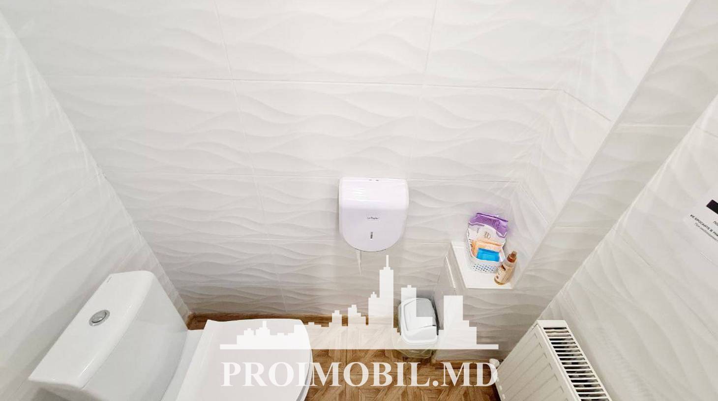 https://images.proimobil.md/YCXLRBUzuw_nh4F1XF1Li7FzJ4YQkzRaKEeQX_-HEVo/watermark:0.75:so:0:30:0.39/resize:fill:1460:816:1/gravity:ce/bG9jYWw6Ly8vZXN0YXRlL2xyLzQzNjkwNGU0LTc3NDctNGQ4ZC04ZmE2LTk1NjdmYjdhZGNlMS5qcGVn