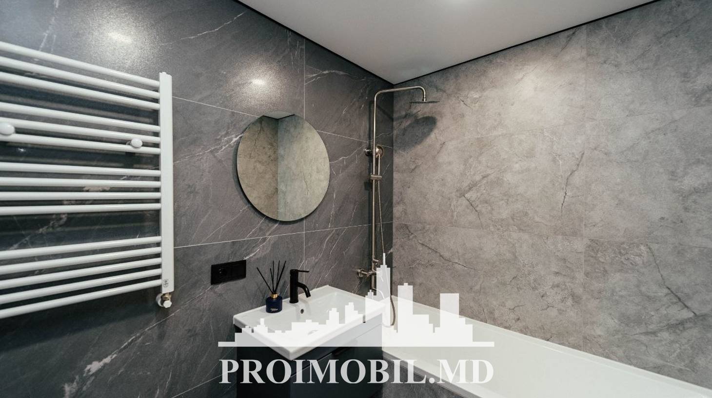 https://images.proimobil.md/YG9KLS9DgOoj6IU0Vevks3Jtl8xj0QysCRwzIr_9RMo/watermark:0.75:so:0:30:0.39/resize:fill:1460:816:1/gravity:ce/bG9jYWw6Ly8vZXN0YXRlL2xyLzc2MTZlZWE0LTZiYzQtNDUzNS04Nzc3LTM4NTA5NTA1YmU4OS5qcGVn