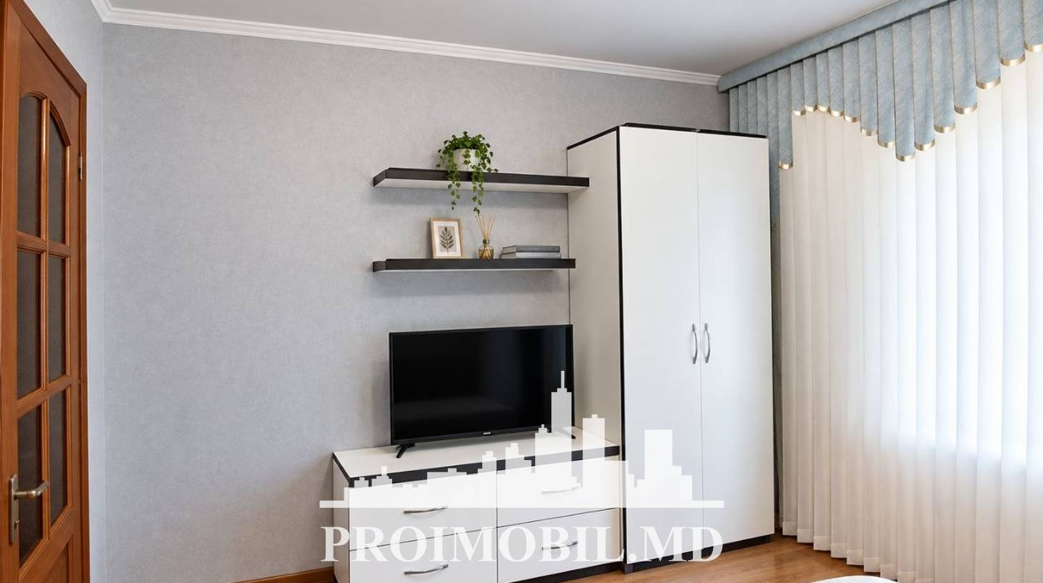 https://images.proimobil.md/YGE5dBa_vu671BfMVWLMqgrfwzv42ml2wD5UlMOQu38/watermark:0.75:so:0:30:0.39/resize:fill:1460:816:1/gravity:ce/bG9jYWw6Ly8vZXN0YXRlL2xyL2MzMWVjNWI5LWVjNWQtNDAzNi05M2JkLWJmOGNjMTcyZGFjZC5qcGVn