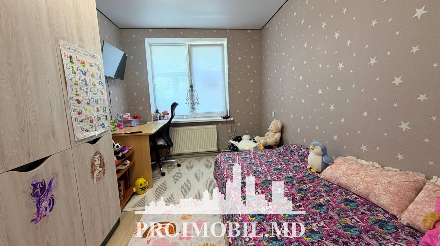 https://images.proimobil.md/YHlNfut-GPJrS6SOzy_lhiyXOZmM1Gefm6gw8rm0v3Q/watermark:0.75:so:0:30:0.39/resize:fill:1460:816:1/gravity:ce/bG9jYWw6Ly8vZXN0YXRlL2xyLzI2NzVjMzlkLTk0ZDYtNDY3Yi05ZDg1LTE1YzlhZTAzOGU5Mi5qcGVn