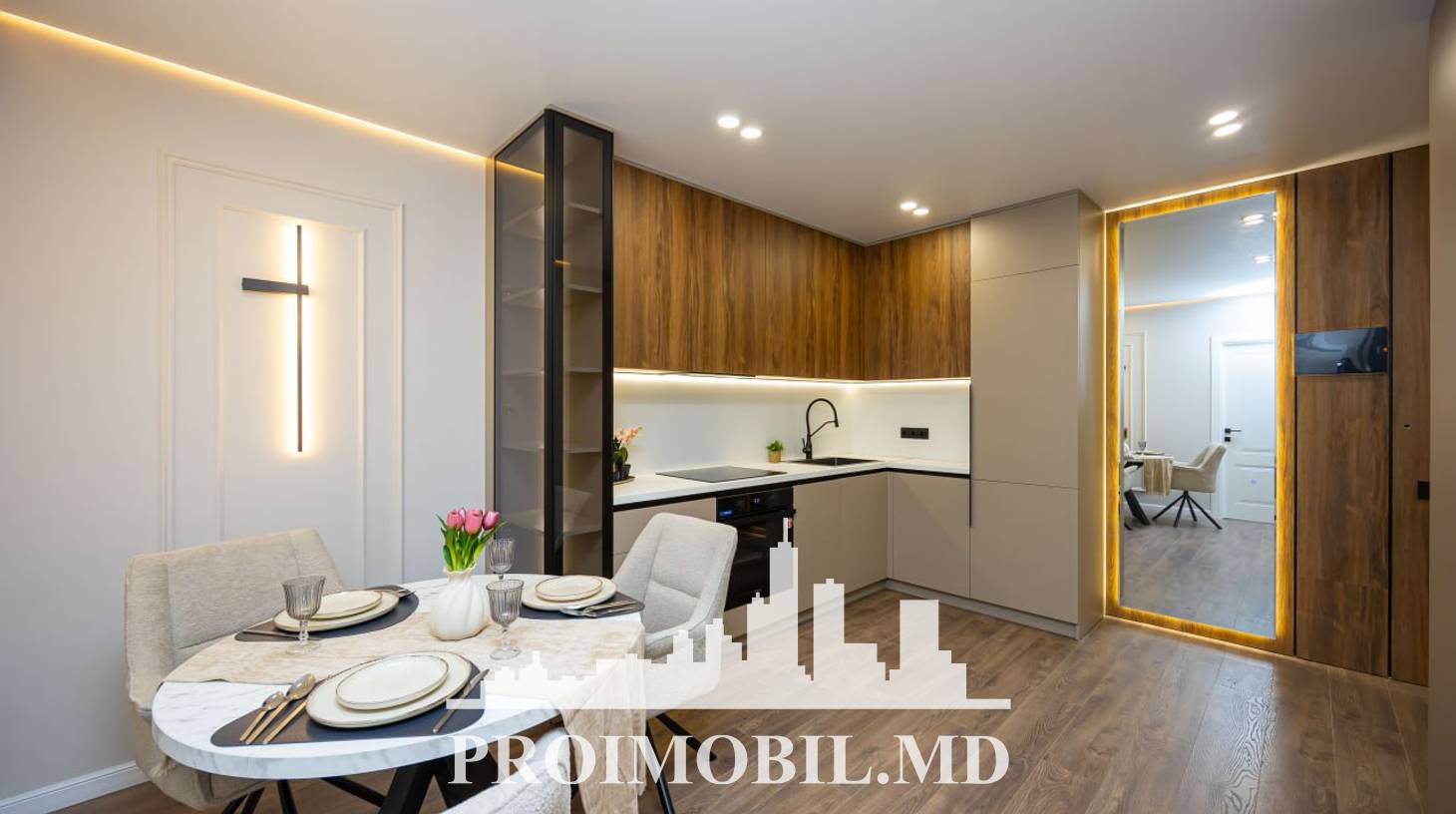 https://images.proimobil.md/YQOJuifblNe-rMIrR0YkFVZda8gTOS_067Uf3KrfPbE/watermark:0.75:so:0:30:0.39/resize:fill:1460:816:1/gravity:ce/bG9jYWw6Ly8vZXN0YXRlL2xyL2U5MzdlZmFmLWRmMzItNDNiYi1hYjk5LWM0MTE1MjA2YmI4Yy5qcGVn
