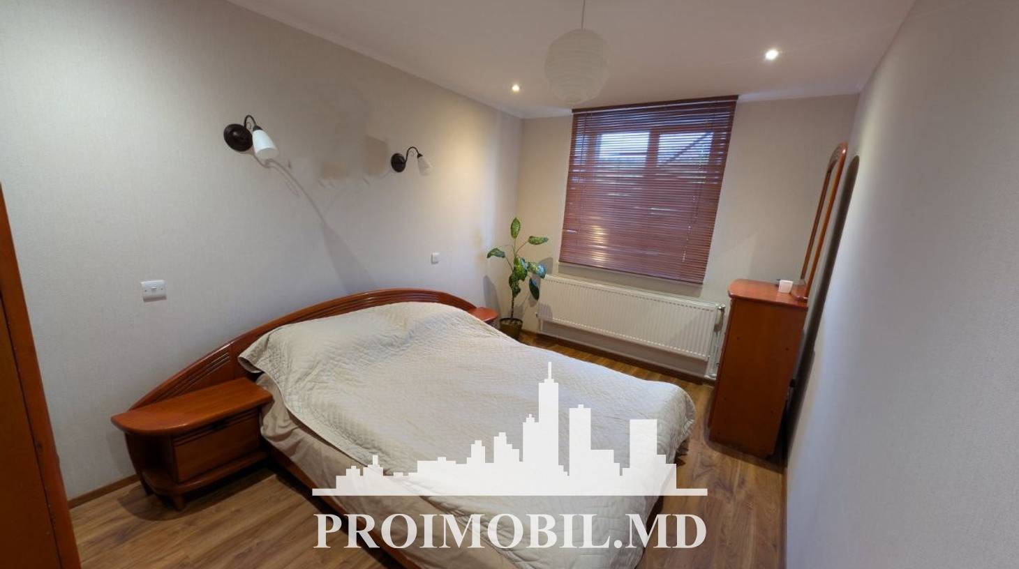 https://images.proimobil.md/YUIlMkf2MUSJk3vIMy_M8BALub17mw9yvrHPEbzQOas/watermark:0.75:so:0:30:0.39/resize:fill:1460:816:1/gravity:ce/bG9jYWw6Ly8vZXN0YXRlL2xyL2U5MGE1MTU3LTcxNmEtNGQxOC1iYjI4LTRiOTBlN2E0NjkxMi5qcGVn