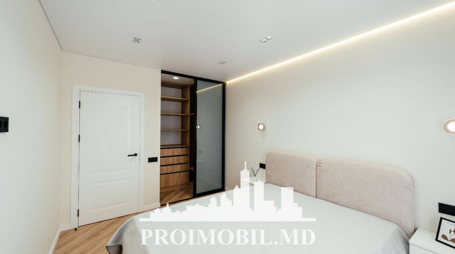 https://images.proimobil.md/YVs5rfJ9APAH1SY3gEelX8E122R5ahznZEfEPAdxzmk/watermark:0.75:so:0:30:0.39/resize:fill:1460:816:1/gravity:ce/bG9jYWw6Ly8vZXN0YXRlL2xyLzE4NGYzYjAwLThkYzMtNDEwYy05NzFlLTFlYWYxMDIzOGFjMC5qcGVn