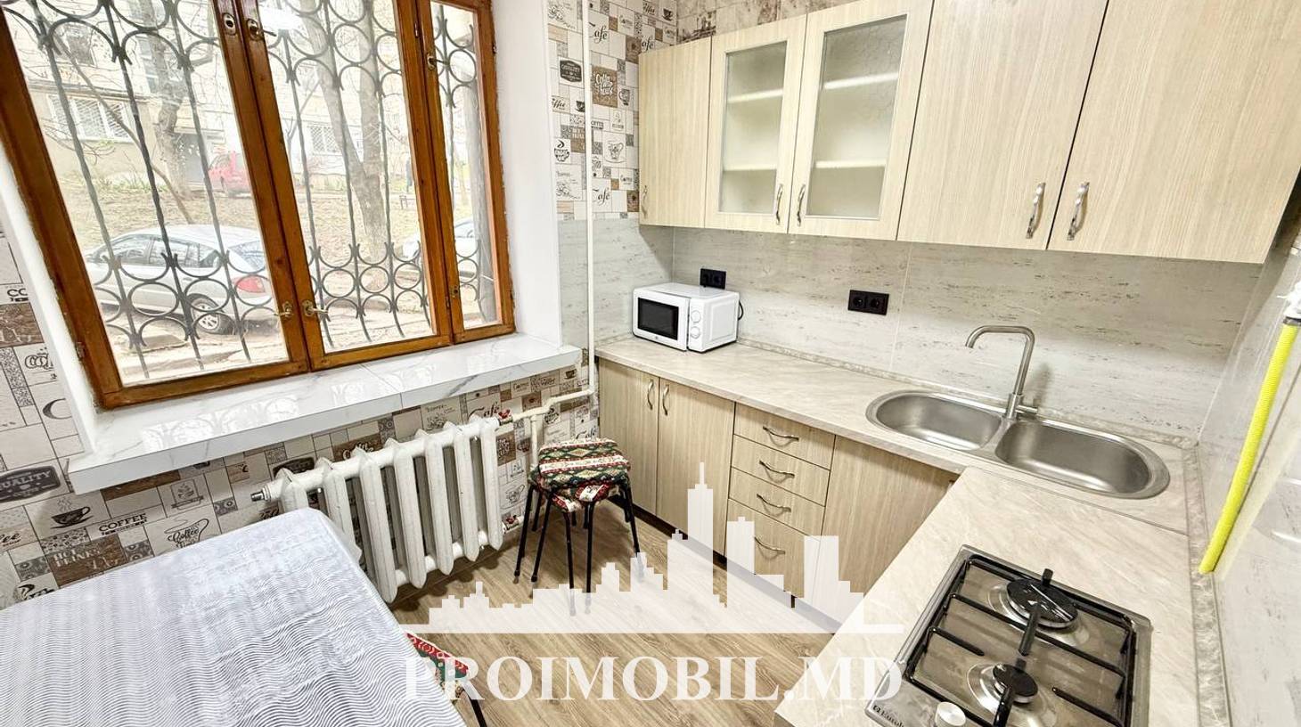 https://images.proimobil.md/YZtCdtTQKJzv1H9QuySD5T9TjGB4ZWw5ek0zvm1a-5I/watermark:0.75:so:0:30:0.39/resize:fill:1460:816:1/gravity:ce/bG9jYWw6Ly8vZXN0YXRlL2xyLzY2YmI2YTY0LTNhNTEtNDgwZS04NTg4LWZhODMxYzJjOTc4MC5qcGVn