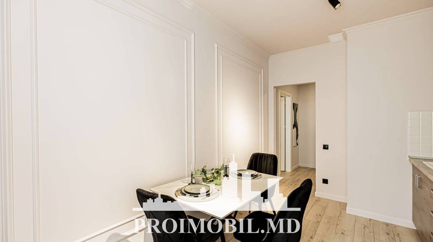 https://images.proimobil.md/YgTRWiGf7GbL4UAZ3M-KA8cZJCtL8U8XF5_Zt6mr_0E/watermark:0.75:so:0:30:0.39/resize:fill:1460:816:1/gravity:ce/bG9jYWw6Ly8vZXN0YXRlL2xyL2E0NTY5ZGJjLTQ1ZTctNGNhNC05NDhhLTc0OWQ1ODY5YzhhMy5qcGVn