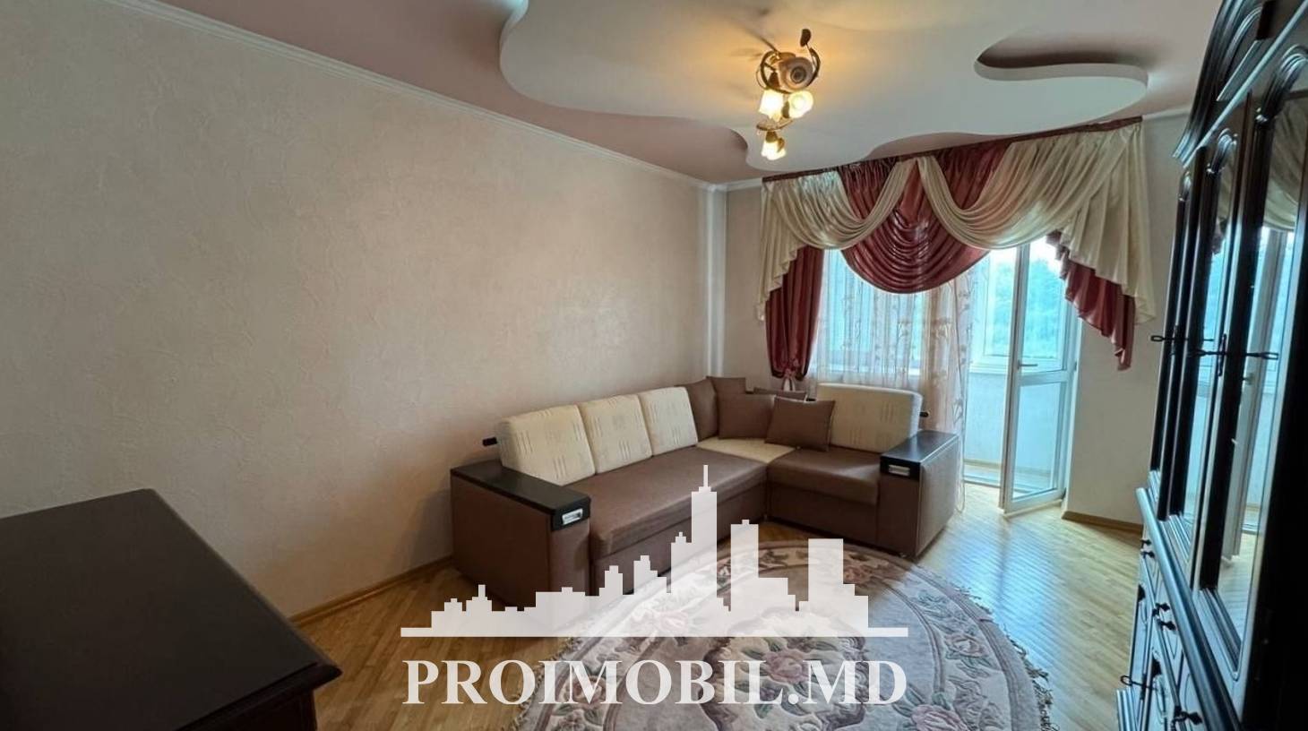 https://images.proimobil.md/Yg_u3g8L-38S4MPKquXAck2dgYuV4jCFA2IXccU5o-A/watermark:0.75:so:0:30:0.39/resize:fill:1460:816:1/gravity:ce/bG9jYWw6Ly8vZXN0YXRlL2xyLzg4ZTZmODI1LTlmYzAtNDc0NS1hMmJjLTcxZWQyMTQ1NDQ4My5qcGVn