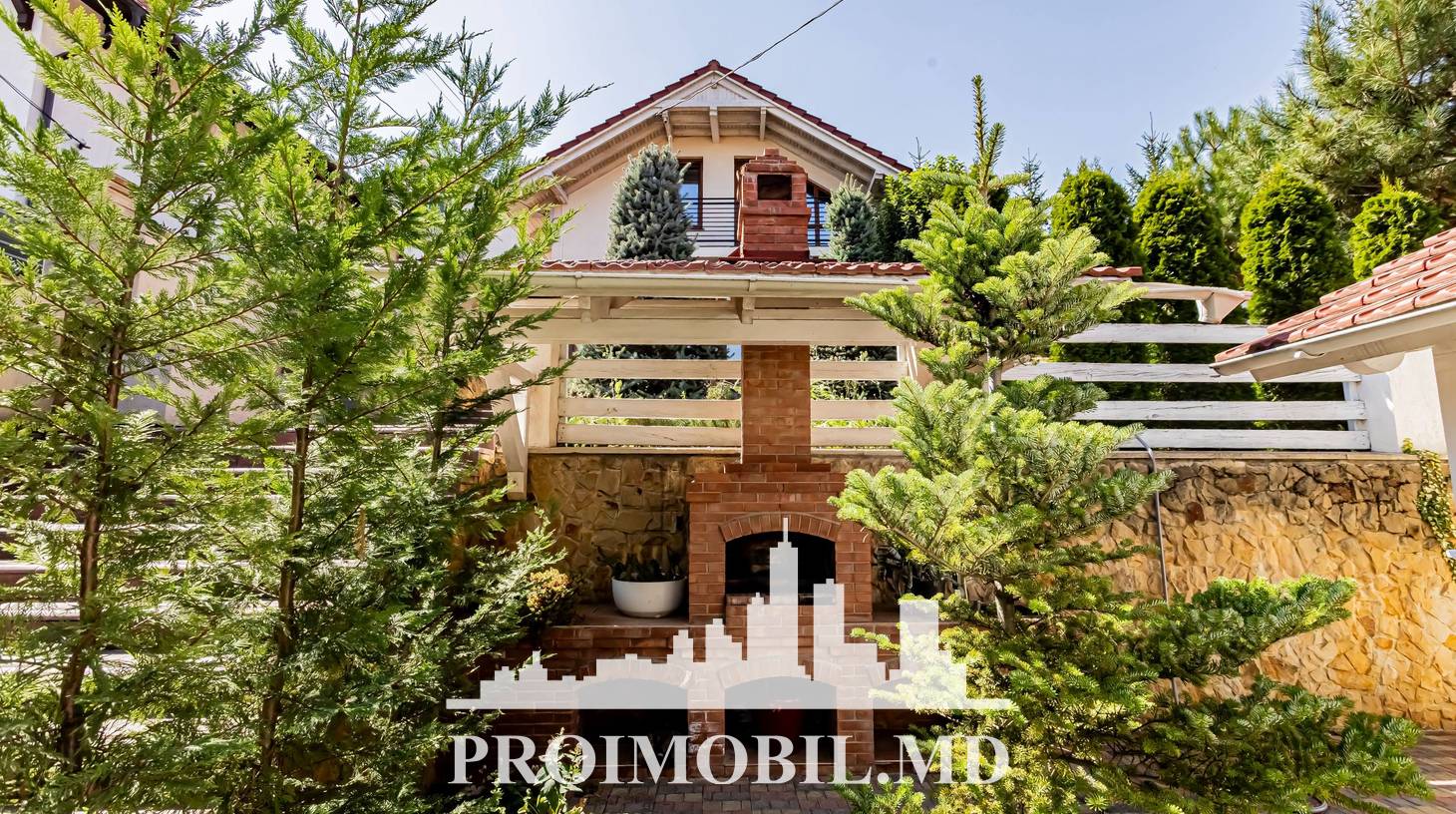 https://images.proimobil.md/Yhw-e2EV27zE3GMz-t4kaPfwUIsYsXOa4rD2qR3VKB4/watermark:0.75:so:0:30:0.39/resize:fill:1460:816:1/gravity:ce/bG9jYWw6Ly8vZXN0YXRlL2xyL2Y0ZGYzZjU1LTFmOTAtNDgyOC1hY2ZjLTQ4NWUyODY4YTU3ZS5qcGVn