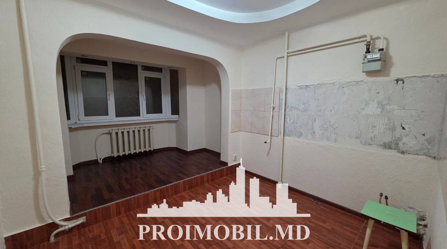 https://images.proimobil.md/YjO5LQYBwieTbKSp3DKJ6mWh7gsAMRcjvF6eN7Ndq3Q/watermark:0.75:so:0:30:0.39/resize:fill:1460:816:1/gravity:ce/bG9jYWw6Ly8vZXN0YXRlL2xyLzk2OWZlMWJhLTA5MzAtNGFmMy1hNzA5LTIzN2ZjMDQ2ZDMzNy5qcGVn