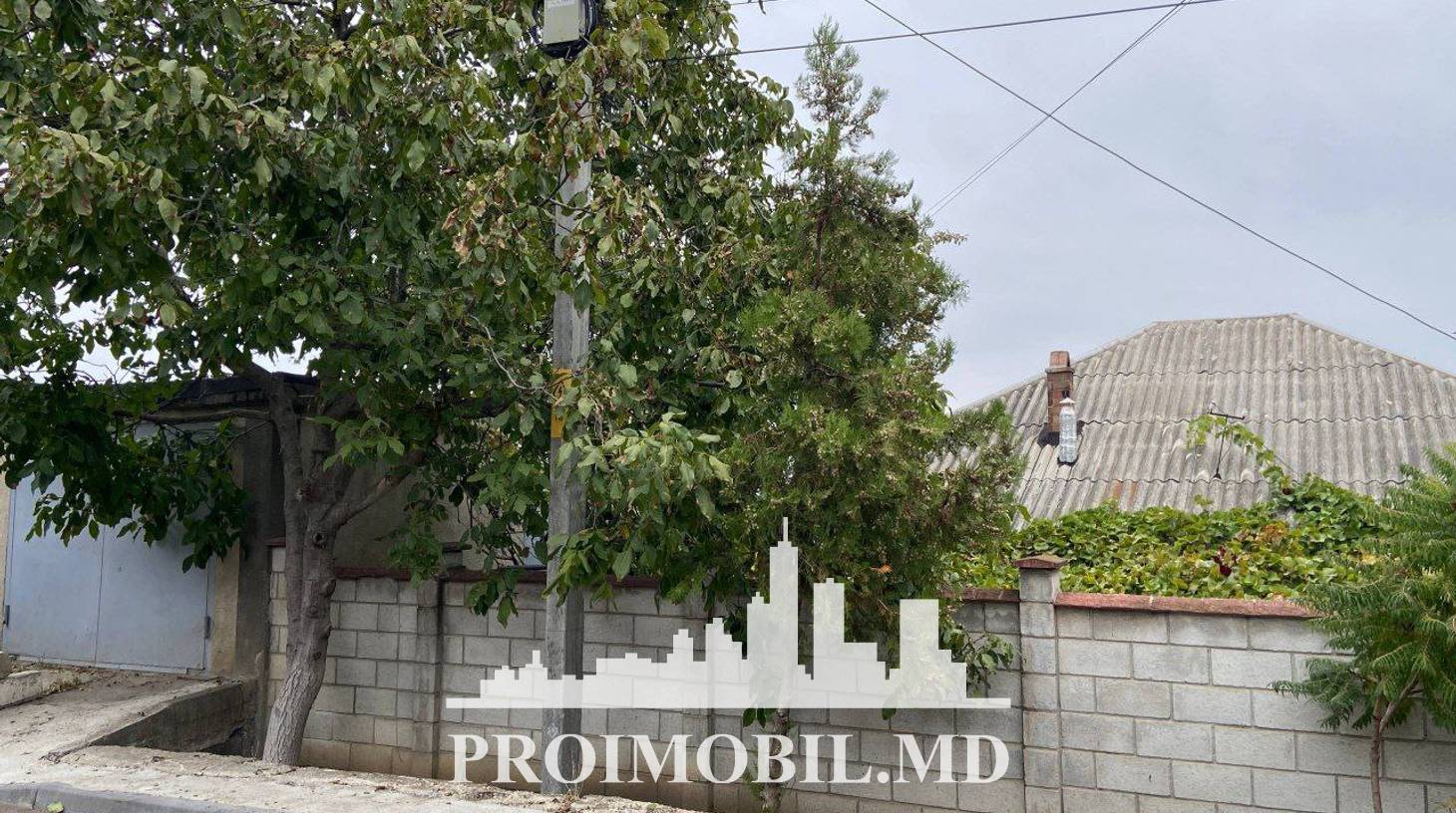 https://images.proimobil.md/YnuuJSOs6VRZa4zBOB9ZAQgpqo22o2s6ClJjAb6ynBo/watermark:0.75:so:0:30:0.39/resize:fill:1460:816:1/gravity:ce/bG9jYWw6Ly8vZXN0YXRlL2xyLzI4ZGJkMDFiLWI5MDgtNGZkMi1iM2Q4LWM2ZGNlMWY2YWZjMi5qcGVn