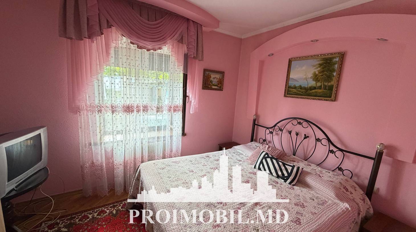 https://images.proimobil.md/YsDCfS8FebpEyz47LimKElZt7SXuaI1vK9oQcxwgegs/watermark:0.75:so:0:30:0.39/resize:fill:1460:816:1/gravity:ce/bG9jYWw6Ly8vZXN0YXRlL2xyLzQ1ZmM1YzFhLTE3Y2ItNDA2My05NWM2LWYxNjk4NjVkNDAzOS5qcGVn